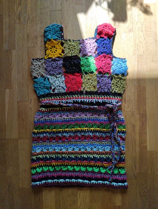 Ażurowa sukienka z paskiem, pasek, boho, szydełkowa, rozmiar M+