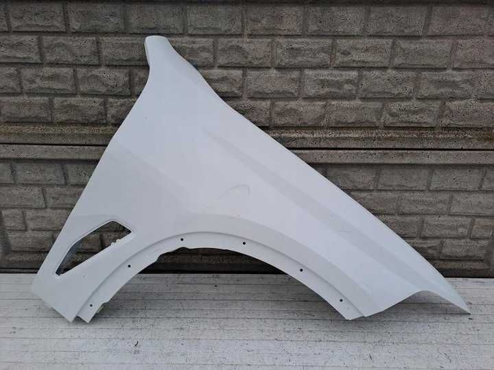 BMW X5 G05 крило ліве праве переднє  21016W040 7492376 7492363