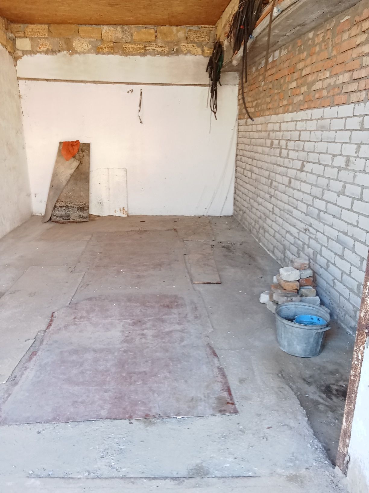 Продам гараж в кооператив Турбинист