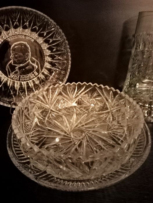 Kryształy PRL 30 sztuk- wazony, karafki, misy, koszyki, popielniczki