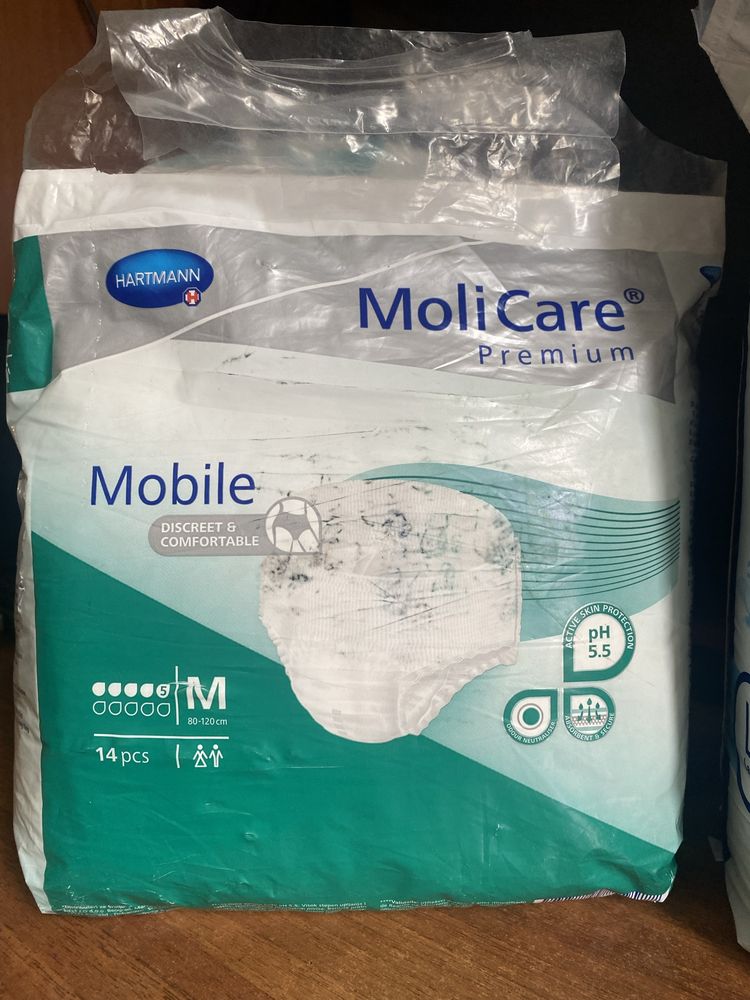 Tenа и MoliCare premium(трусы подгузник)