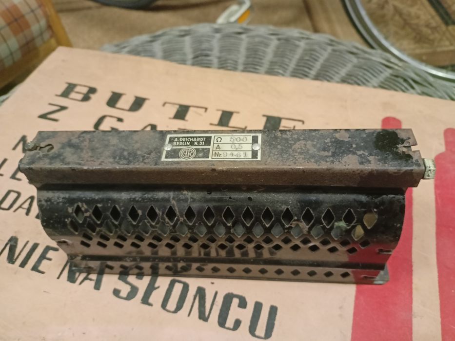 Stara opornica suwakowa