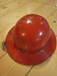 Helm ochronny  przeciwuderzeniowy z rondem