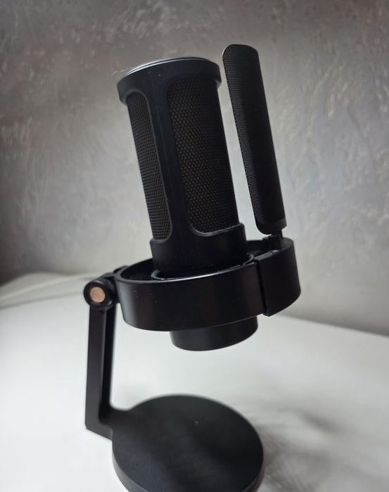 Ігровий мікрофон Fifine A8 з RGB підсвіткою конденсаторний