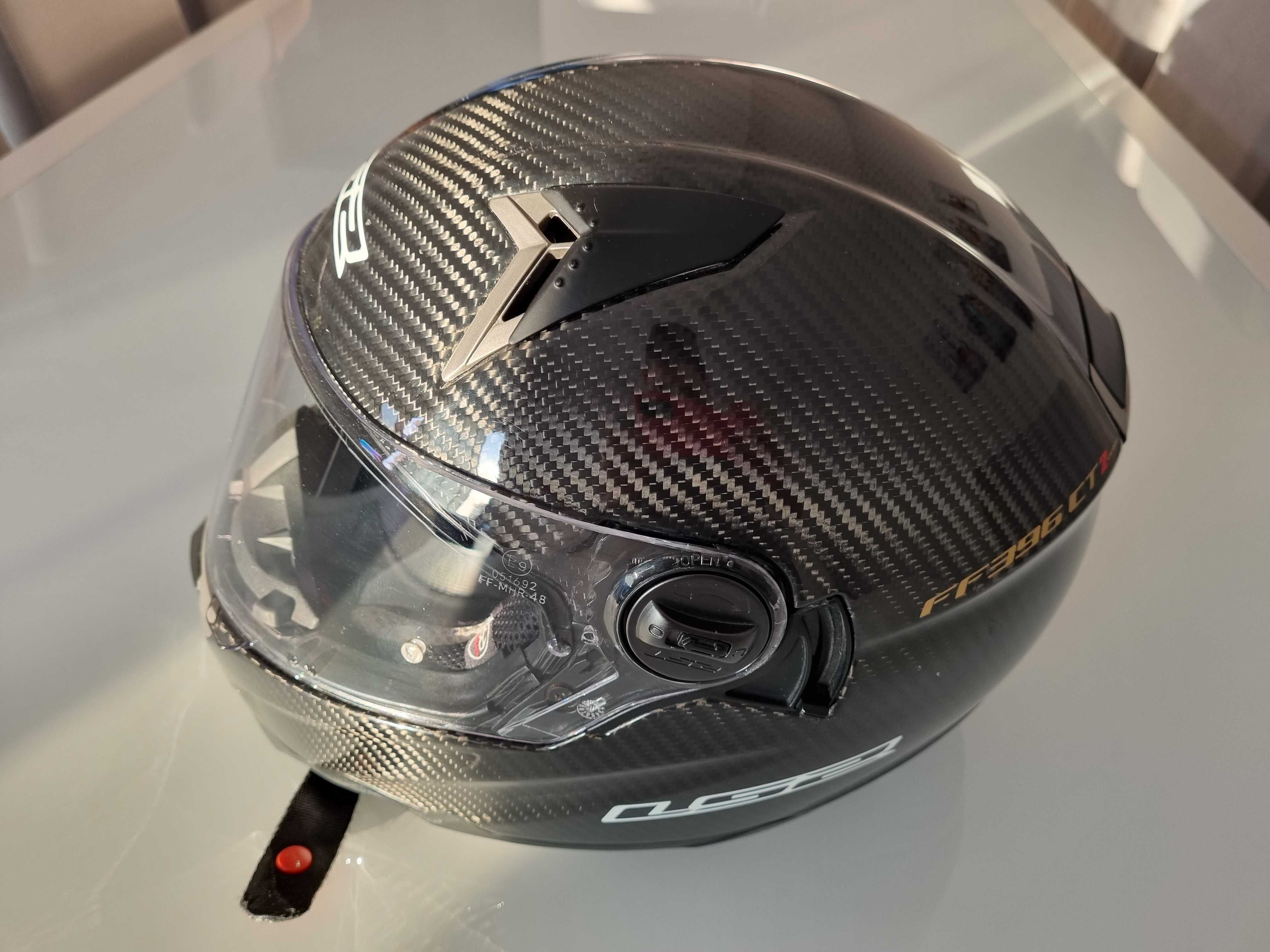 Capacete LS2 carbon