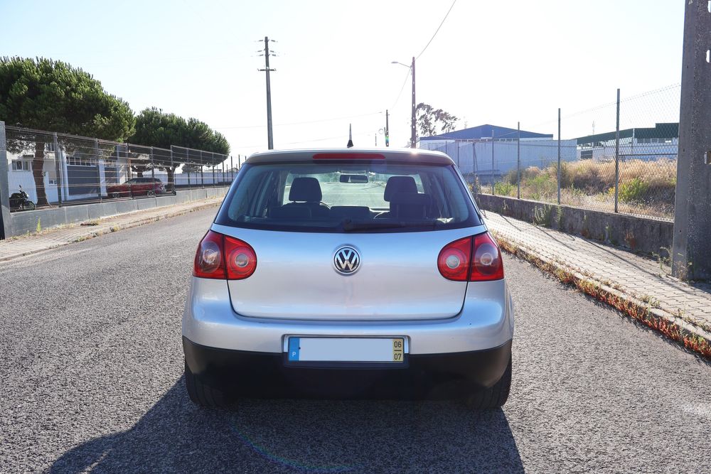 Volkswagen Golf V