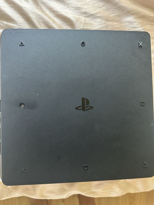 PS4 512 GB • 2 геймпади • Все працює