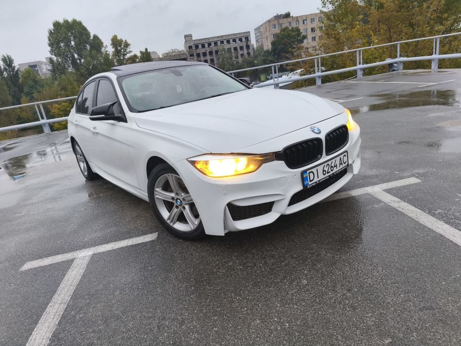 Продам BMW F30 328i ціла по кузову