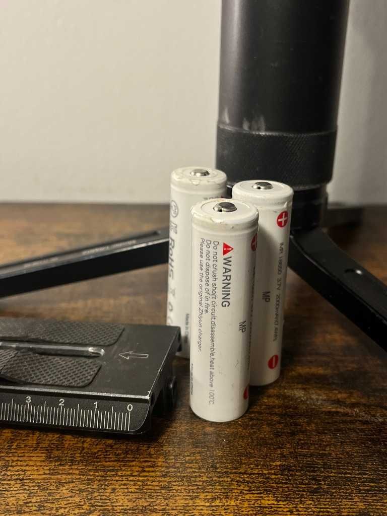 Stabilizator zhiyun crane 2