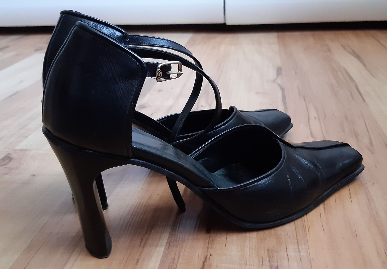 Buty czarne na obcasie vintage