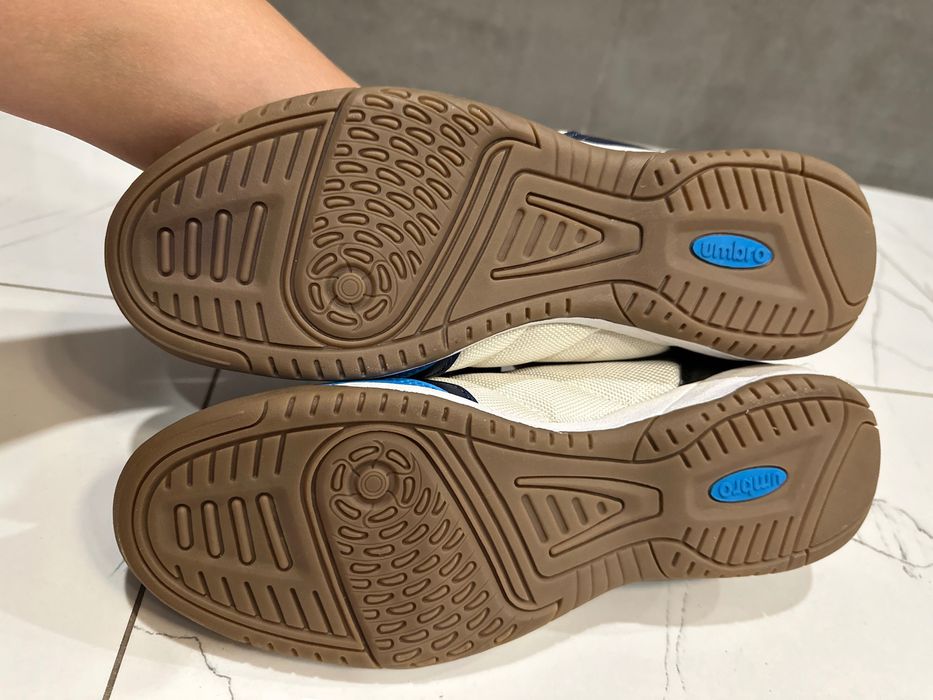 Buty piłkarskie Umbro r.46