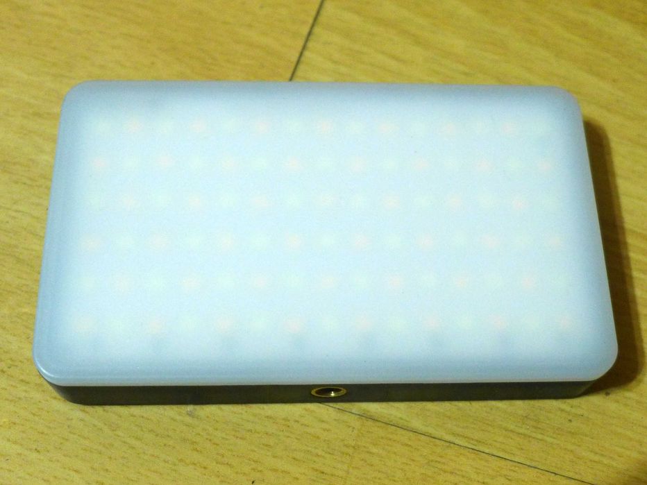 Odbiorniki radiowe Yongnuo RF-603C II do Canon  2 sz+ lampa led MK-140