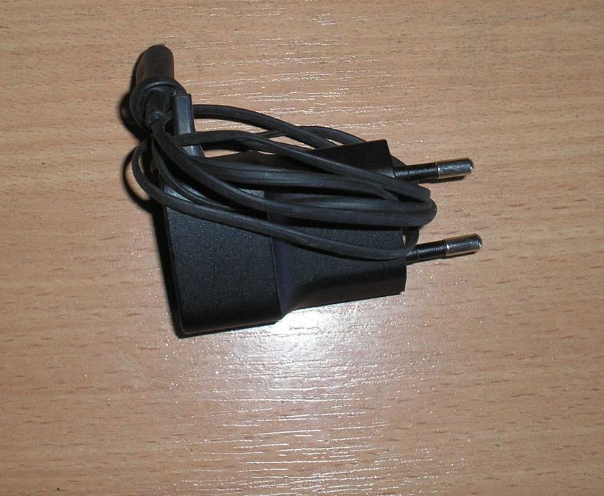 зарядний пристрій до телефона