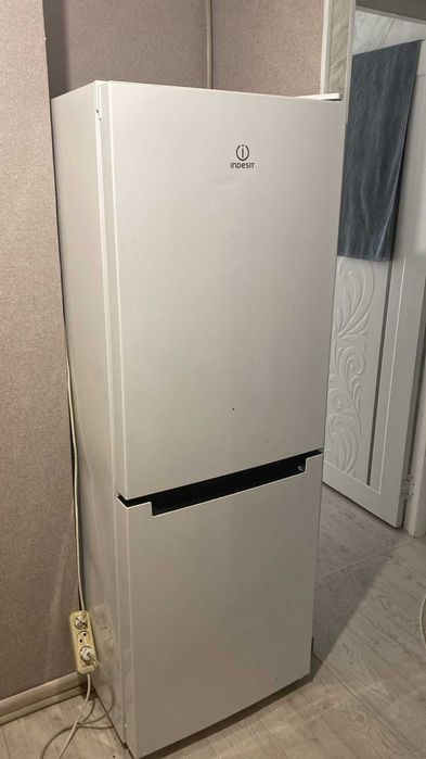 ОПЕРАТИВНИЙ ремонт холодильників Київ, ремонт пральних машин Київ