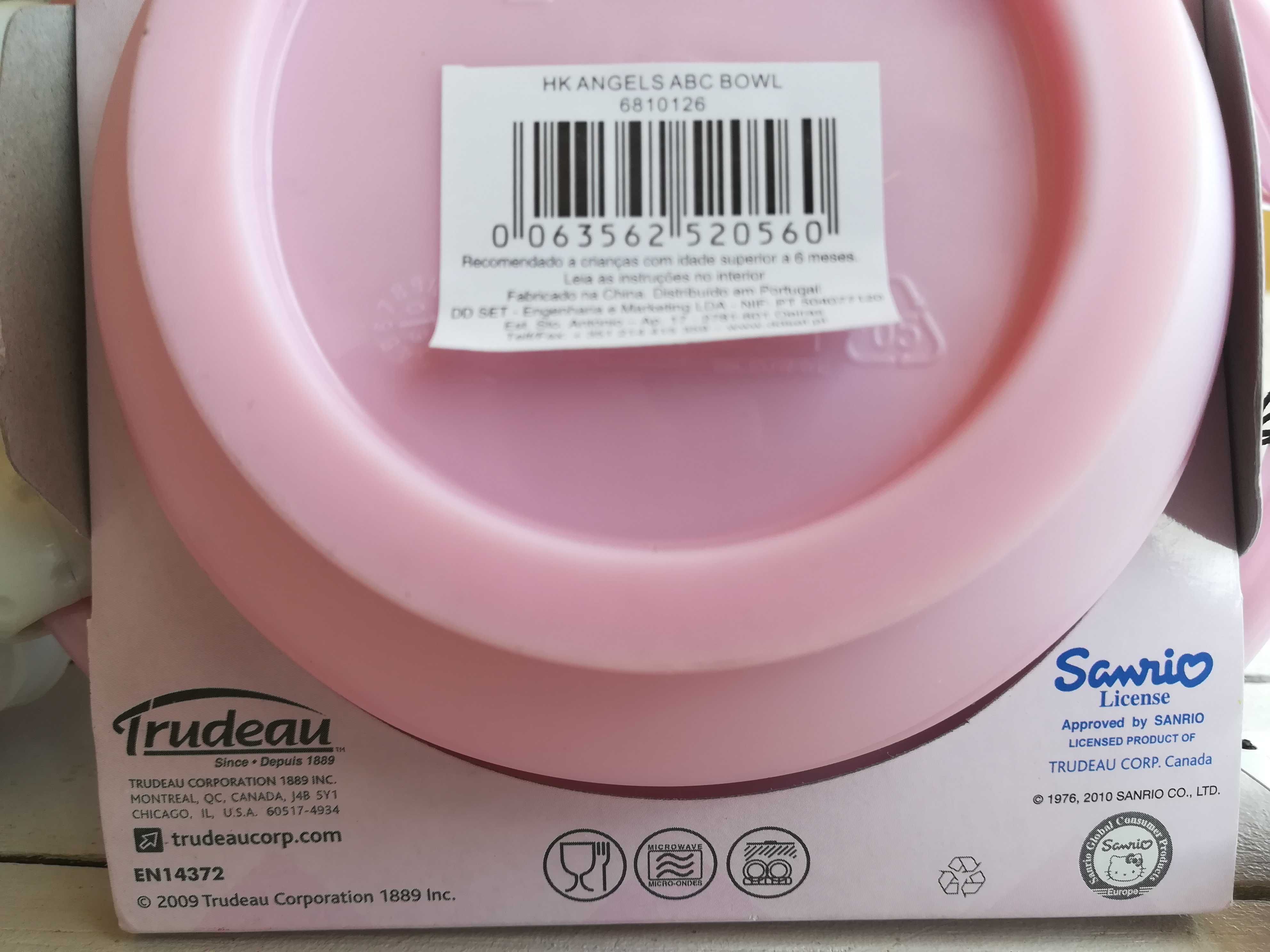 Artigos Refeição Bebé Hello Kitty (desde 7€/cada ou 30€ ou conjunto)