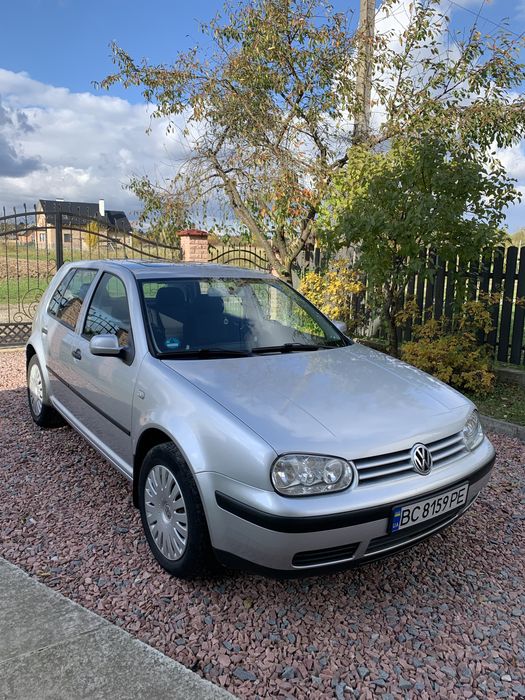 Продаю Volkswagen Golf IV