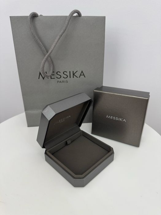Розкішне подарункове пакування Messika