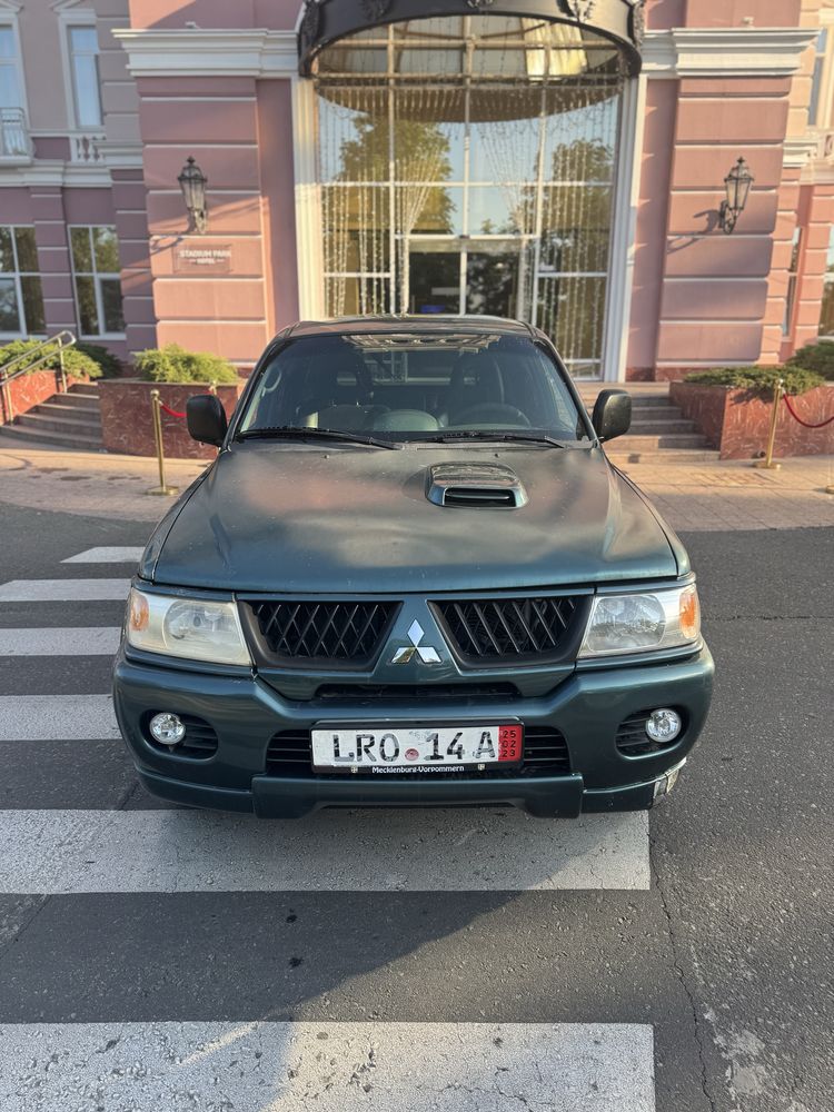 Mitsubishi Pajero Sport 2004 2.5