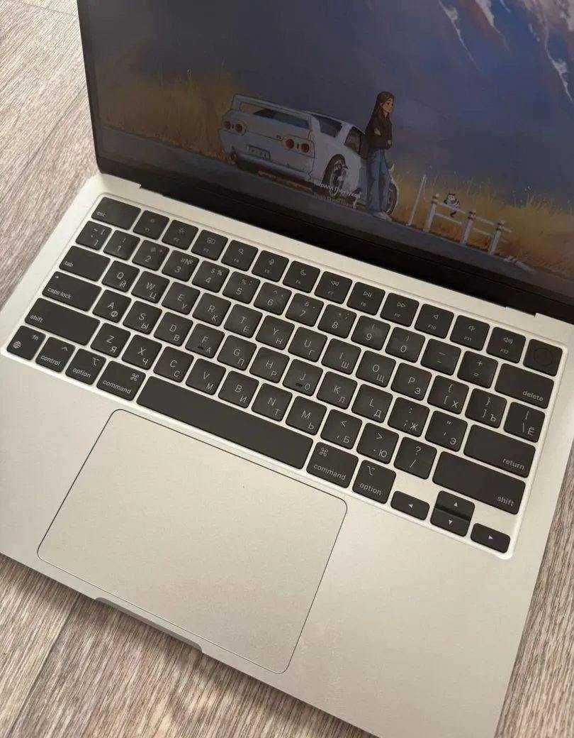 MacBook Air 13 M3 16GB/512GB