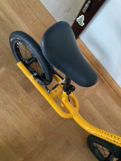 świetny rowerek biegowy dziecięcy Btwin Runride 900 12 cali