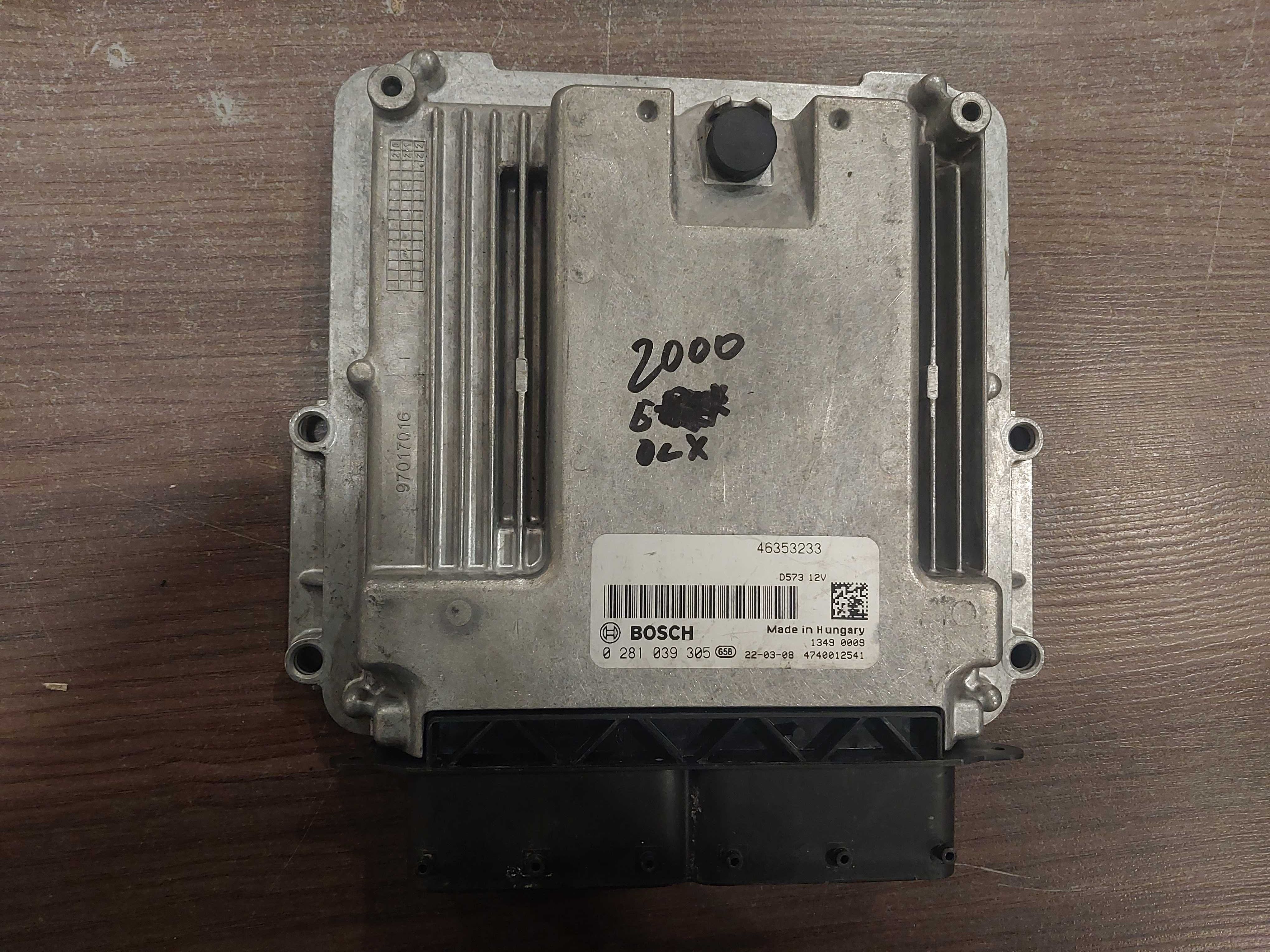 Komputer sterownik alfa romeo 0281--039--305  4635--32--33