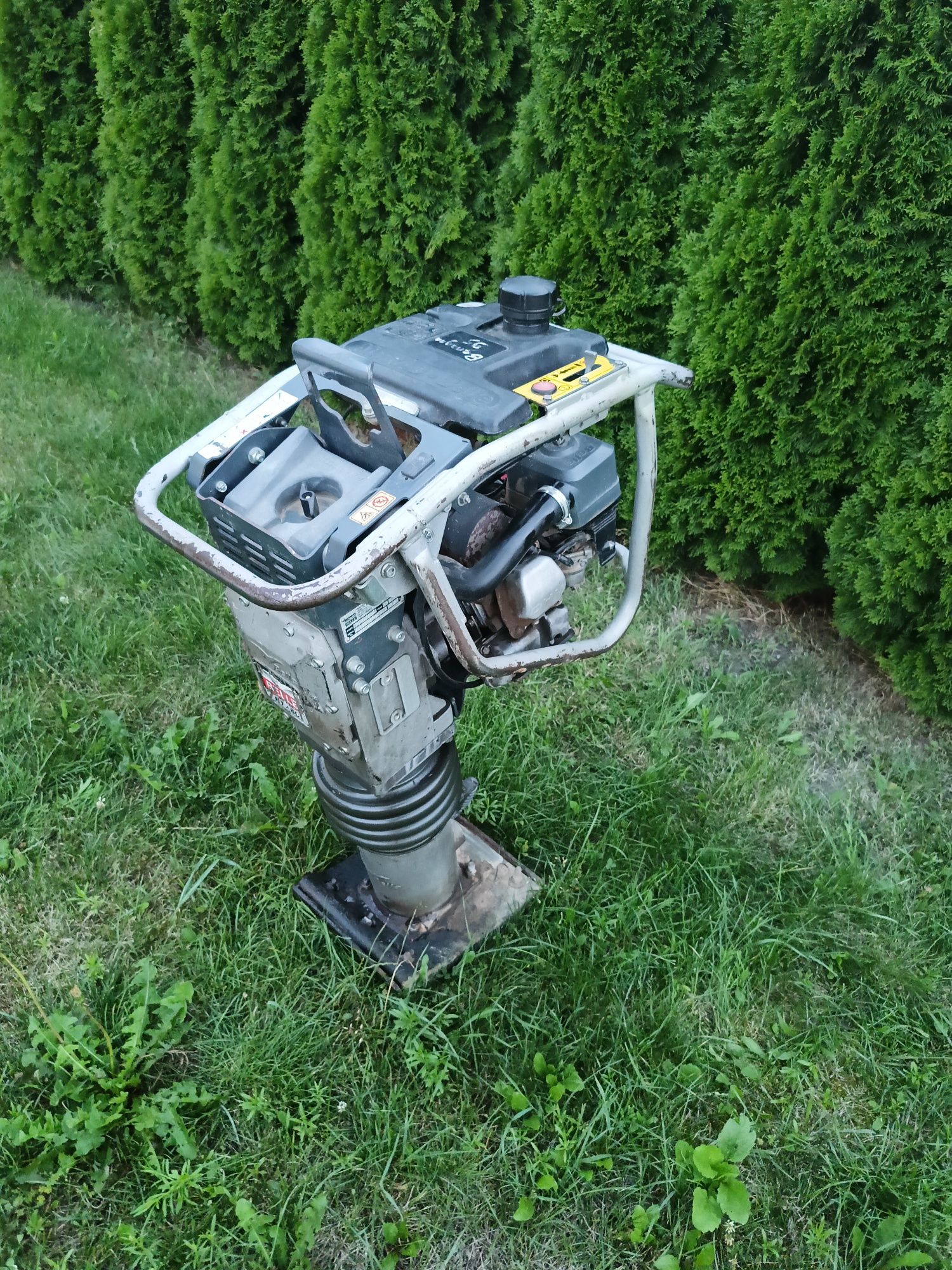 Skoczek Belle RTX66H280, ubijak stopowy