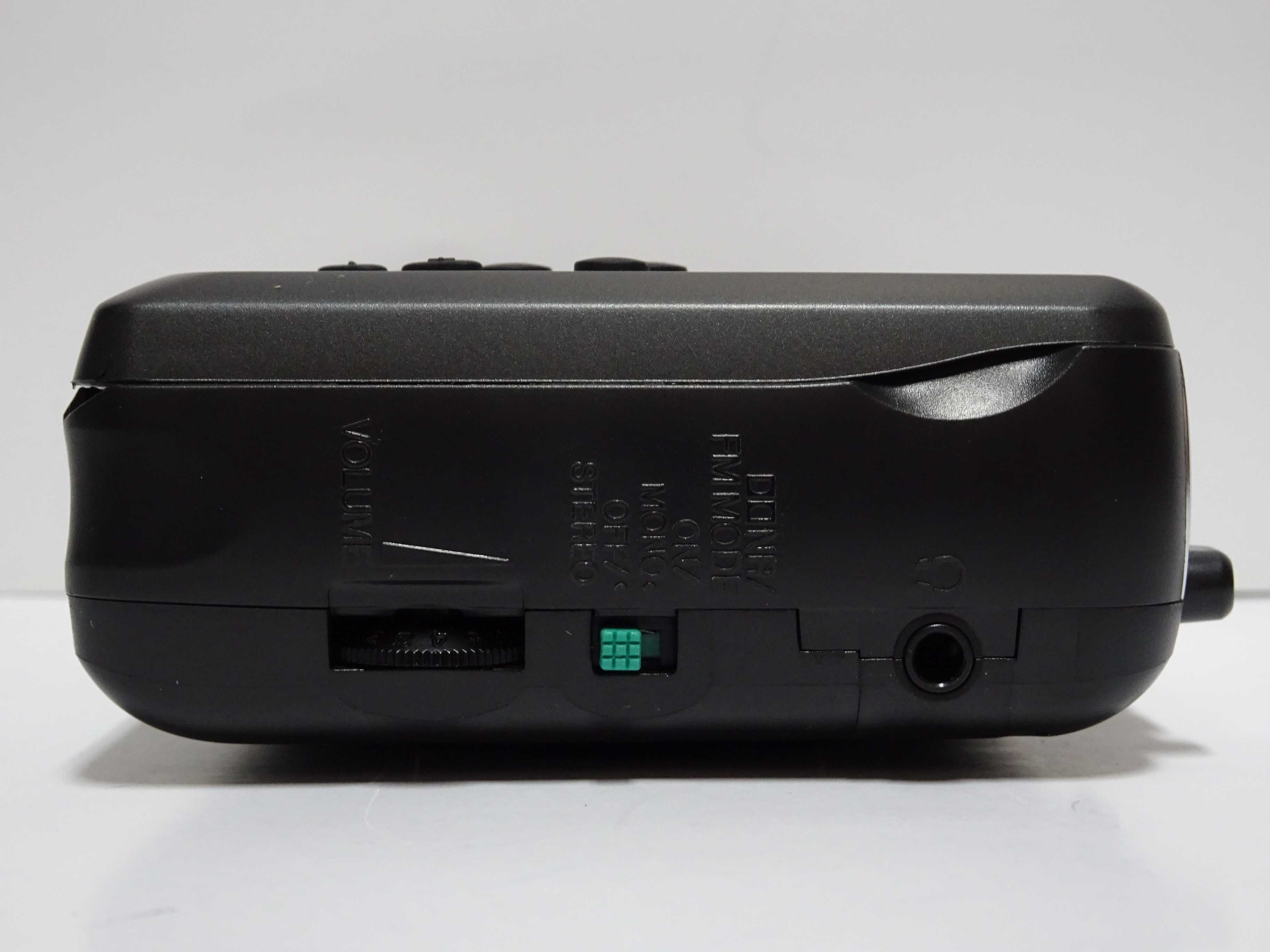 NOWY Walkman PANASONIC RQ-V203(BK) Odtw. Kasetowy / Radio - Rezerwacja