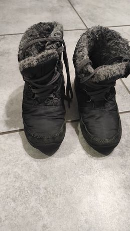 Зимові черевики фірми Braska