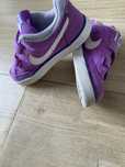 Tenis Nike 26 - Ofereço crocs