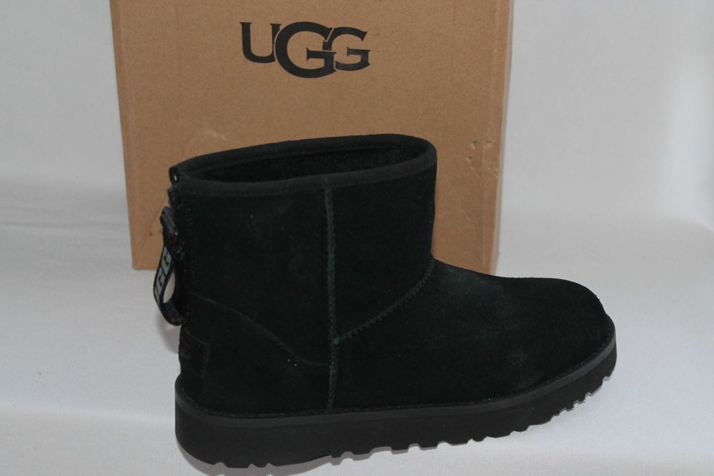 UGG Classic Mini Logo Zip USA--6--EU-36-37--устілька--24 см