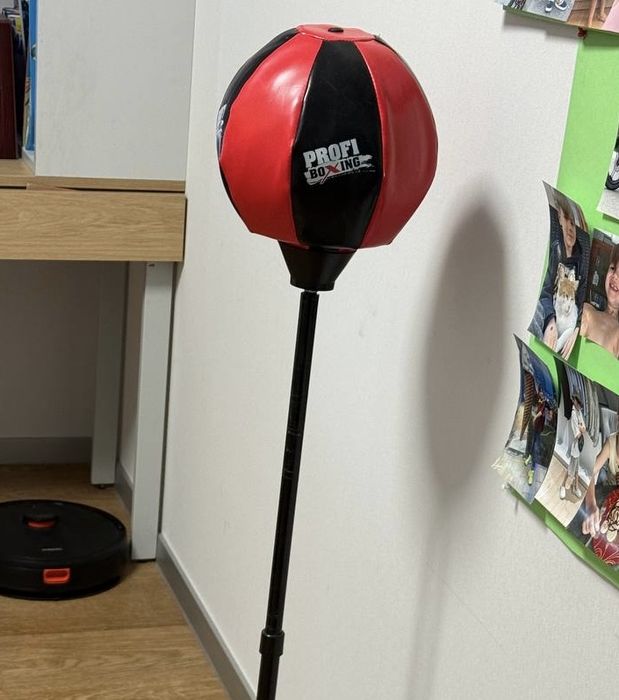 Это напольный боксерский мешок PROFI BOXING