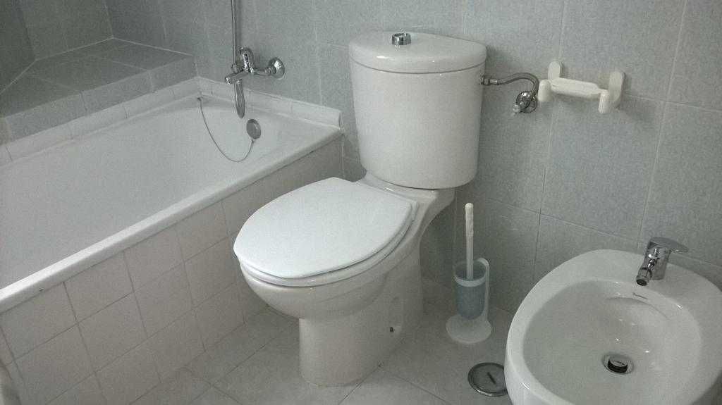 Moradia, triplex, com sótão, em Santiago do Cacém