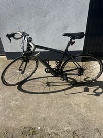 Rower szosowy Trek Domane 4.3 Carbon