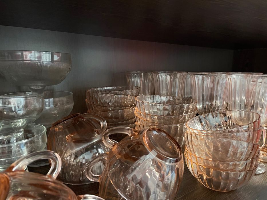 Loiças diversas pratos copos chavenas