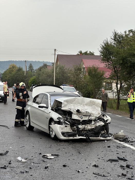 Продам bmw 520d після дтп