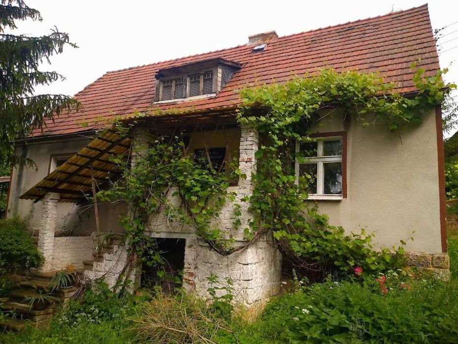 Dom 150 m2 działka 1200 m2  do remontu w Marczowie