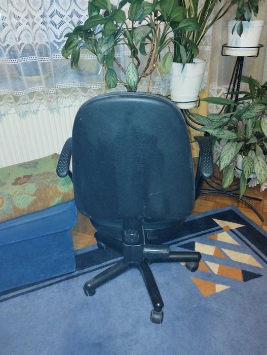 Fotel obrotowy do biurka
