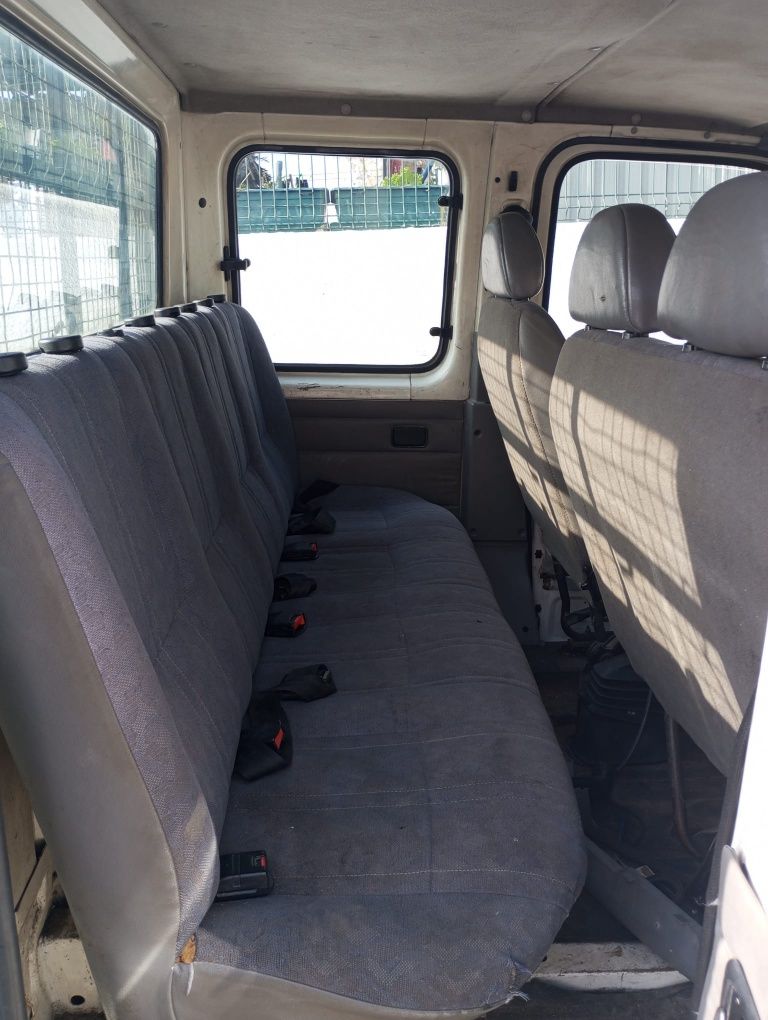 Ford transit caixa aberta 7  lugares