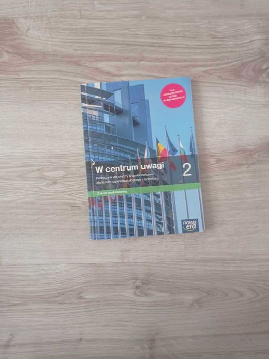 Książka do klasy 2 liceum/technikum w centrum uwagi
