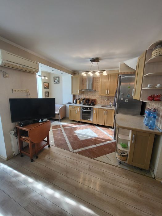 Сдаётся 2х студия с красивым видом ул. Тбилисская