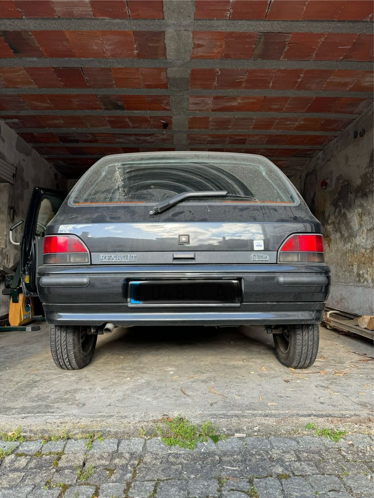 Renault Clio 1.2 - Clássico*