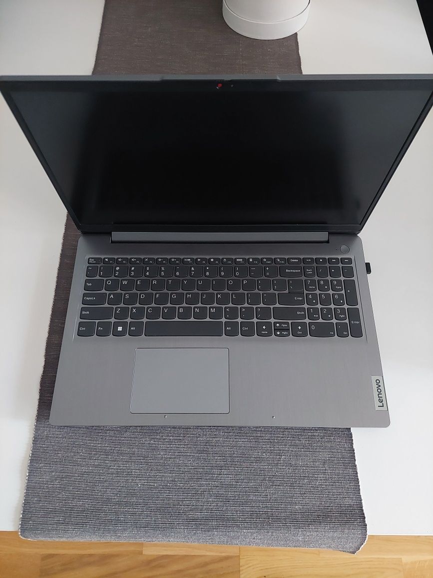 Laptop Lenovo ideapad 3