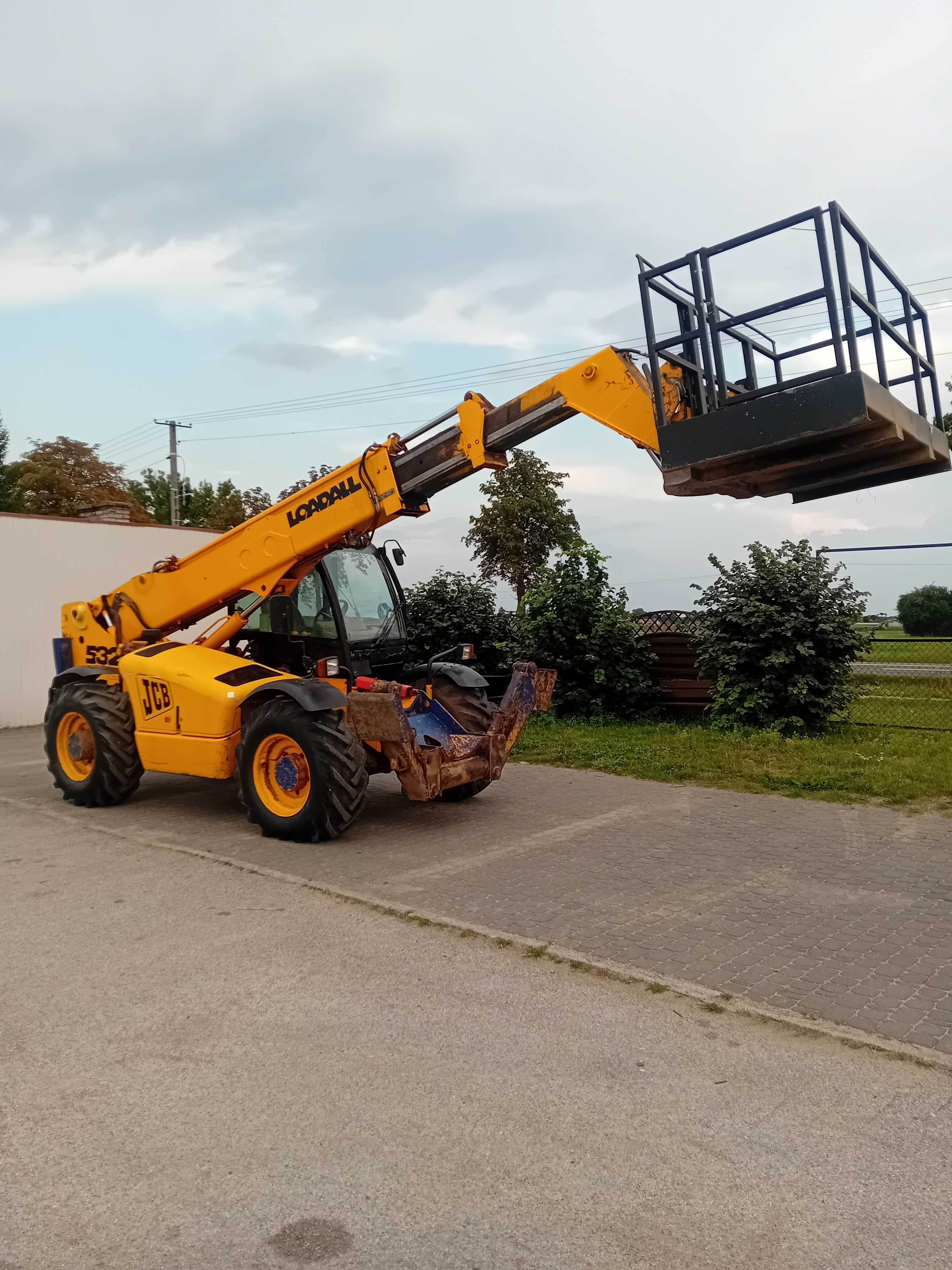 Ładowarka teleskopowa Jcb 532-120 stan bdb oryginał nowe opony 12 metr