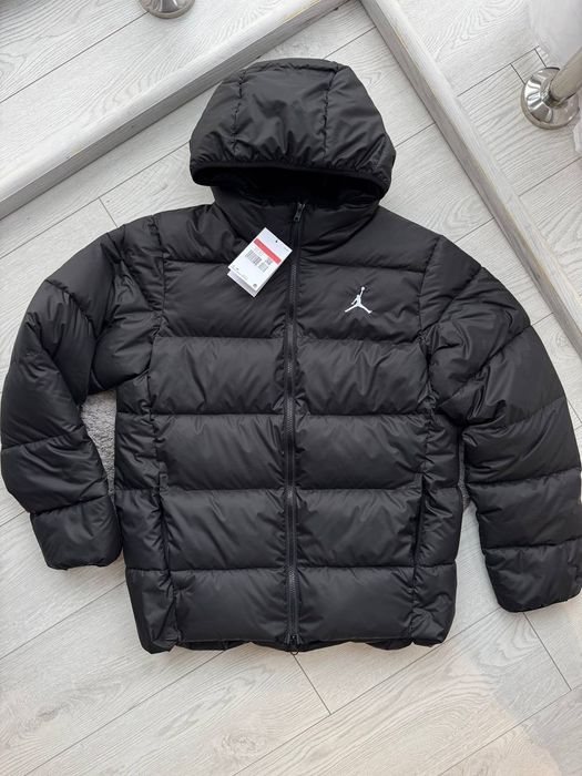Пуховик Nike Jordan
