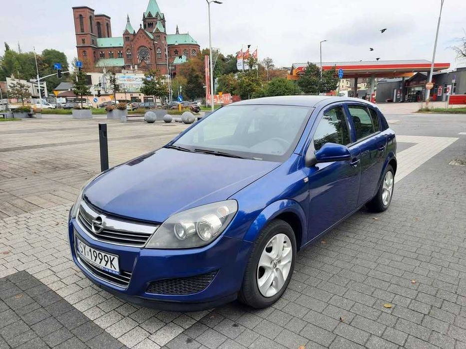 Opel Astra 1.4 Gaz. Rok 2010