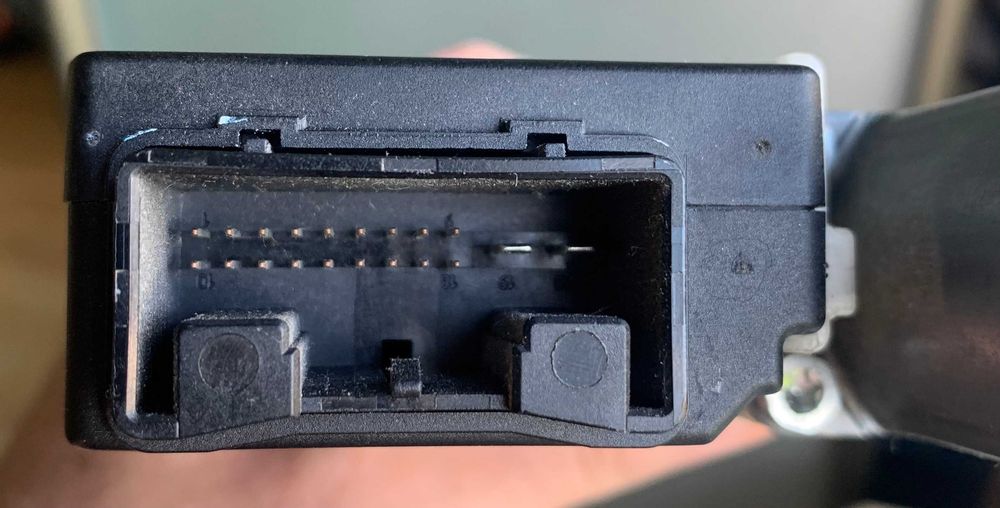 3C0959703 Моторчик склопідйомника Volkswagen Passat B7 Оригінал Б/В