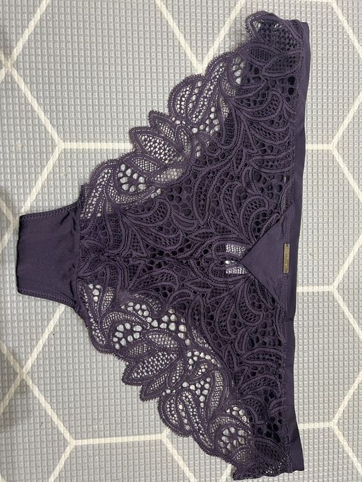 Majtki Calvin Klein r. L