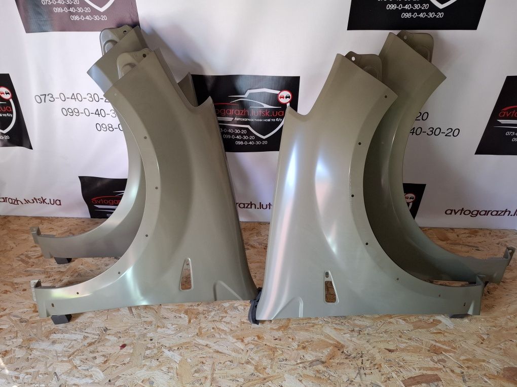 Крило крыло крыла передни Dacia Sandero stepwey Сандеро Степвей