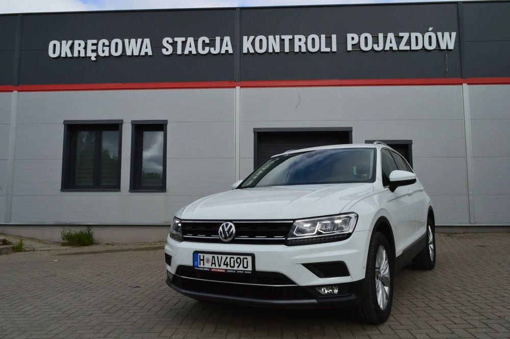Volkswagen Tiguan Śliczny 2018 2.0 Benzyna 4x4 z Niemiec Zarejestrowany Gwarancja na ROK