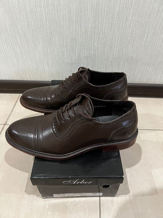 Новые туфли Arber Оксфорды Броги Туфлі оксфорди